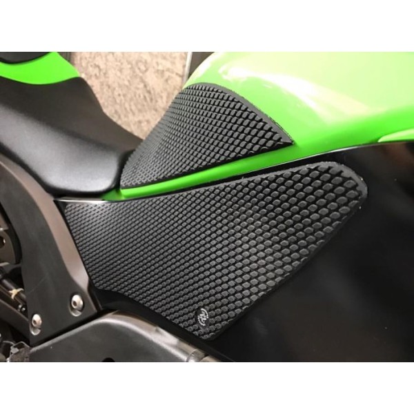 PROTECTOR ADHESIVO TECHSPECT - KAWASAKI ZX10 2016-2021