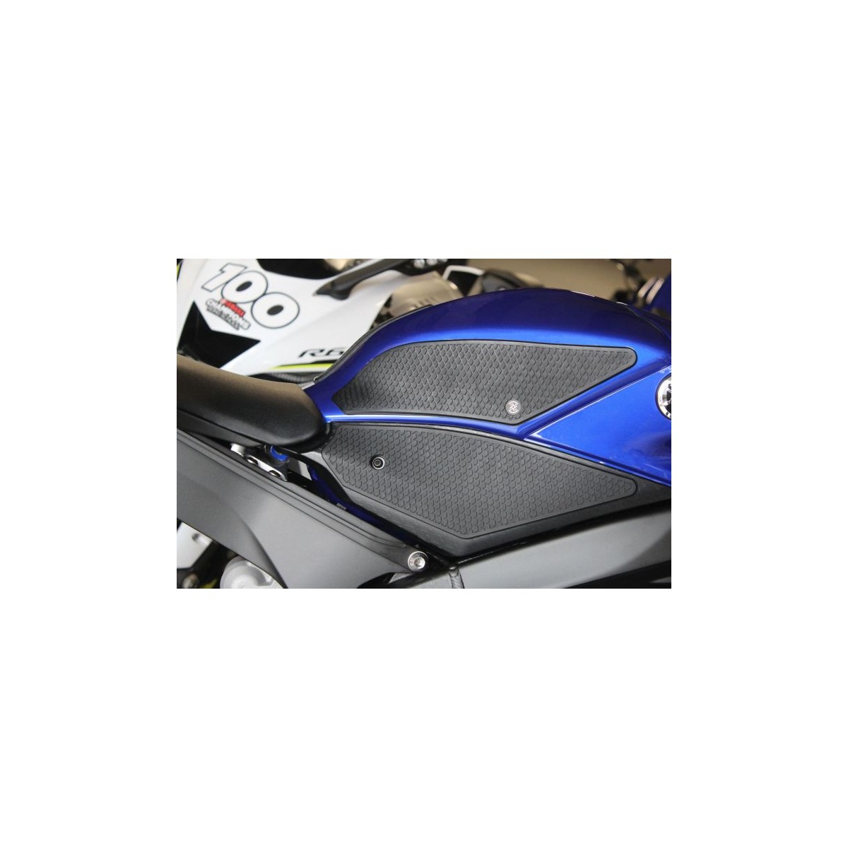 PROTECTOR ADHESIVO TECHSPECT - YAMAHA R6 2017-2021