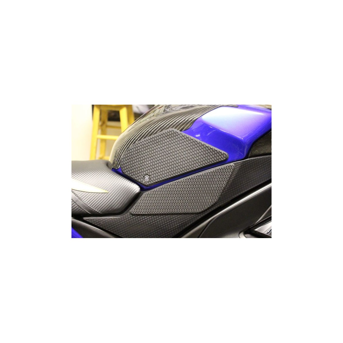 PROTECTOR ADHESIVO TECHSPECT - YAMAHA R1 2009-2014