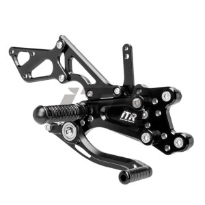 ESTRIBERAS MULTIREGULABLES - KAWASAKI 400 2018 -20 - NEGRO